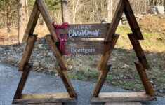 2x4 Christmas Tree Porch Sign