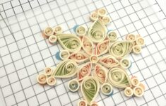How To Make Quilling Paper Snowflakes