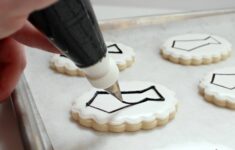 Making A Paper Cookie Stencil