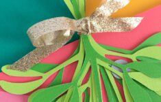Simple Diy Paper Mistletoe Free Printable