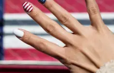 The 13 Best Patriotic 4th Of July Nail Designs