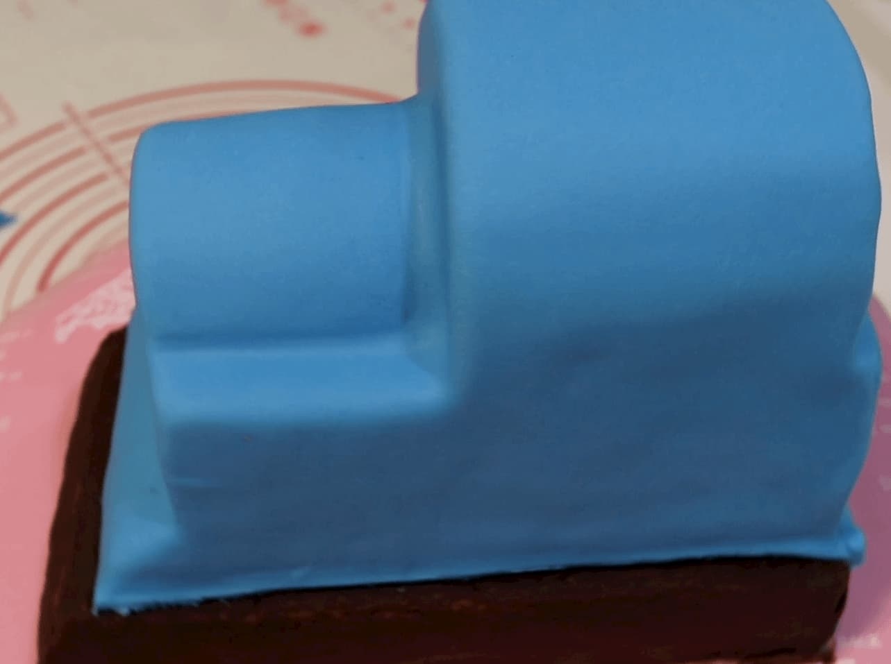 Thomas Train Cake Full